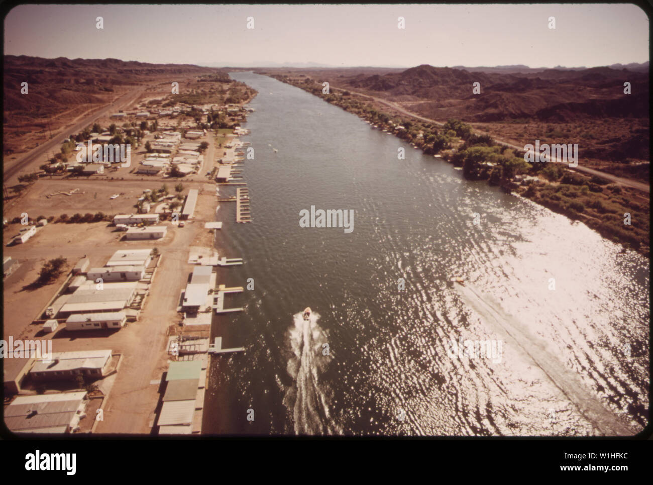 PARKER STRIP BELOW PARKER DAM IS A POPULAR RECREATIONAL AREA Stock
