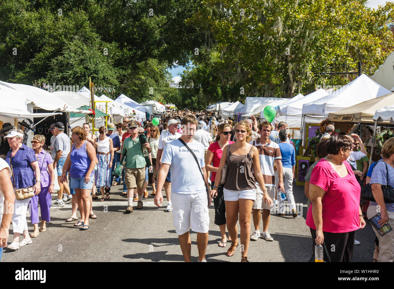 Mt. Mount Dora Florida,Annual Craft Fair,special community,street