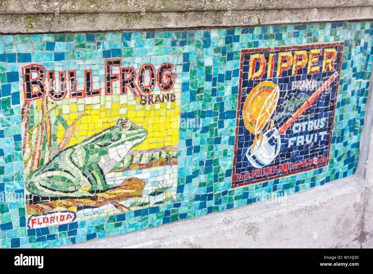 Florida Orange County,Winter Garden,historic Downtown District,mosaic,West Orange Trail,Bull Frog Brand,Dipper Cirus Fruit Brand,vintage orange crate Stock Photo