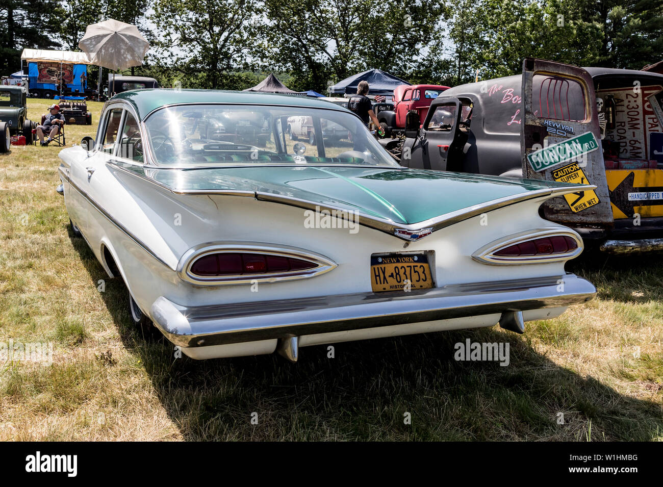 A 1959 Chevrolet Impala New York Usa Stock Photo Alamy A 1959 Chevrolet Impala New York Usa Stock Photo Alamy