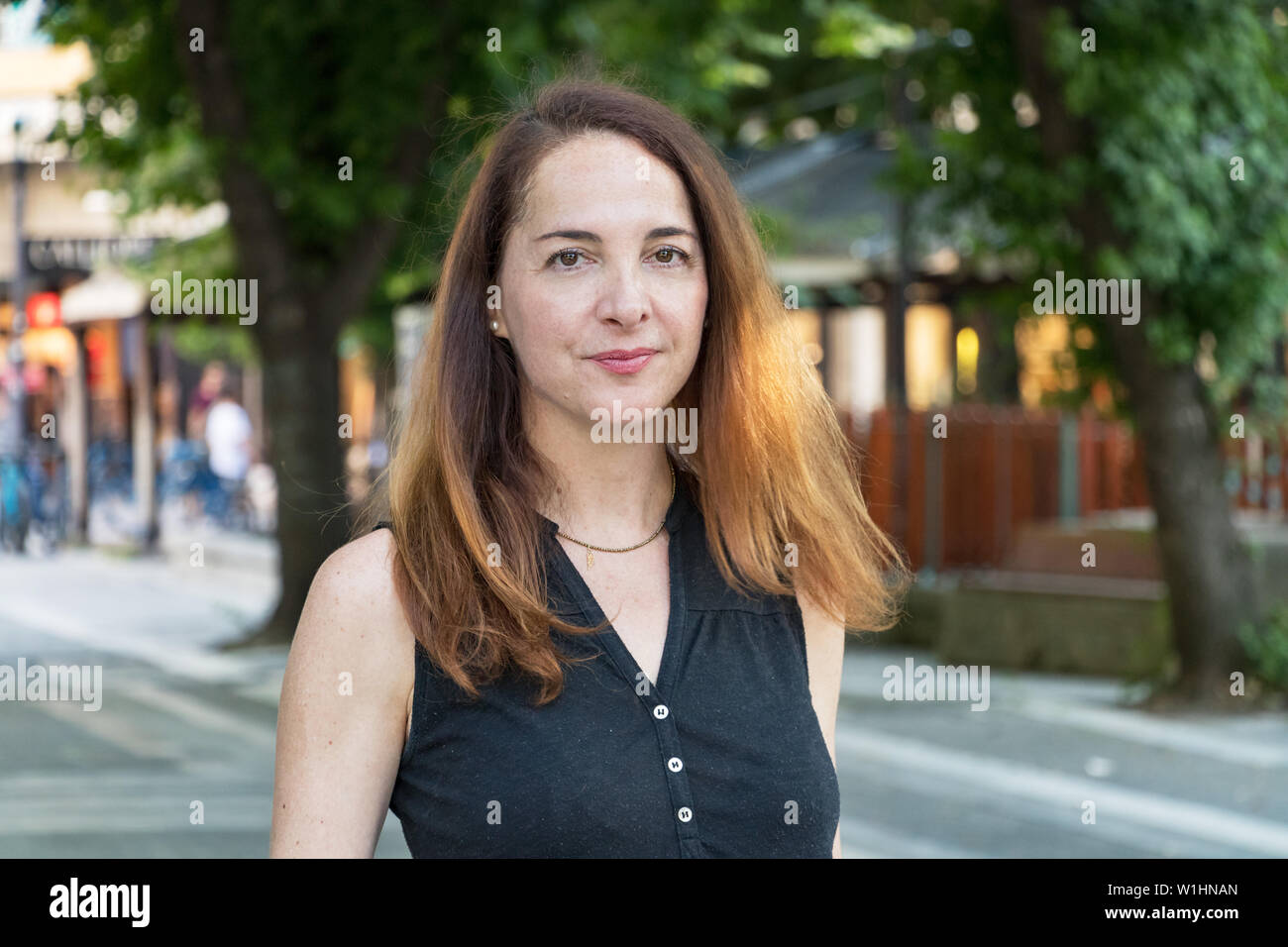 40s mature woman portrait hi-res stock photography and images - Alamy