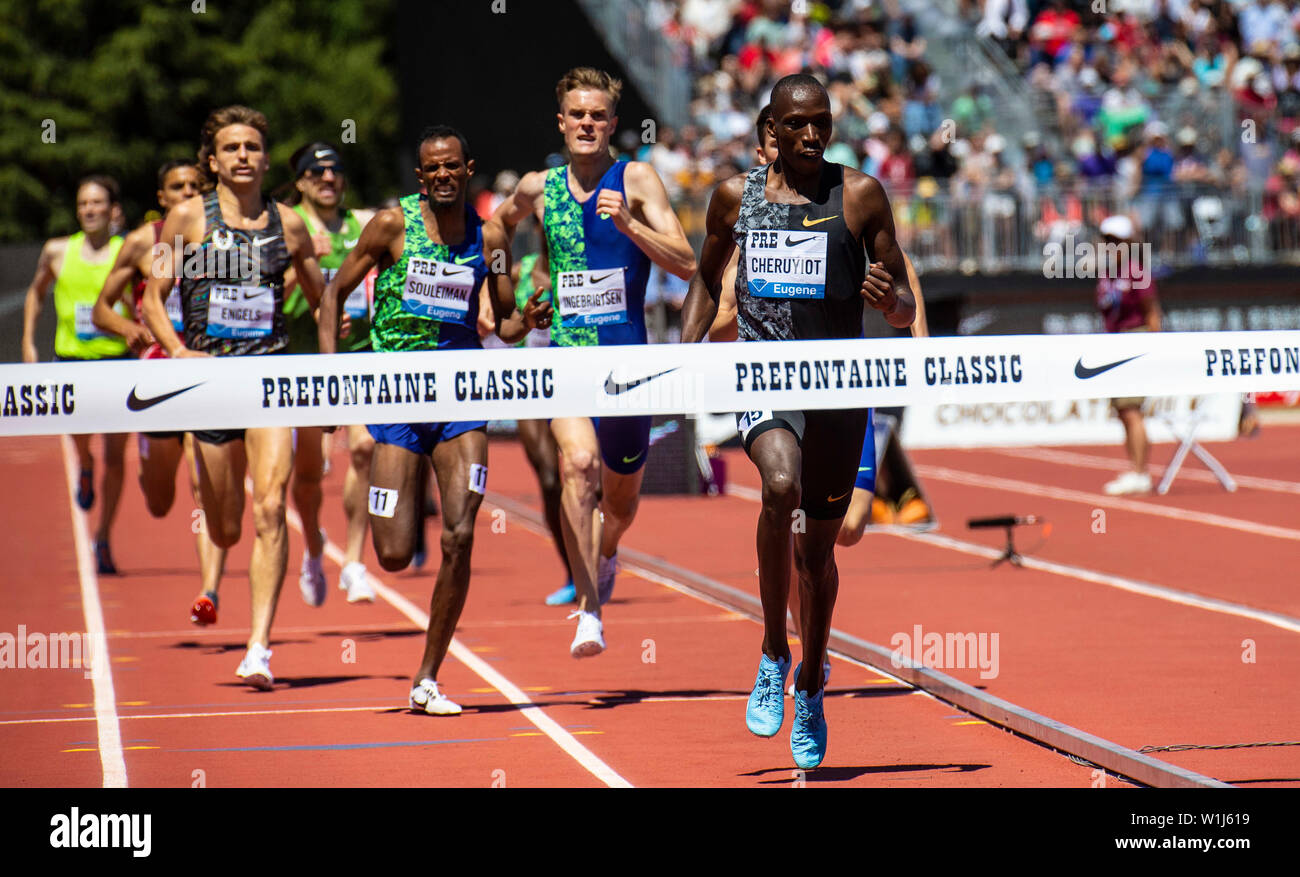 Stanford, CA. 30th June, 2019. Timothy Cheruiyot break away from the pack  and wins with a time of 3:50.49 in the Men's 1 Mile Bowerman during the Nike  Prefontaine Classic at Stanford