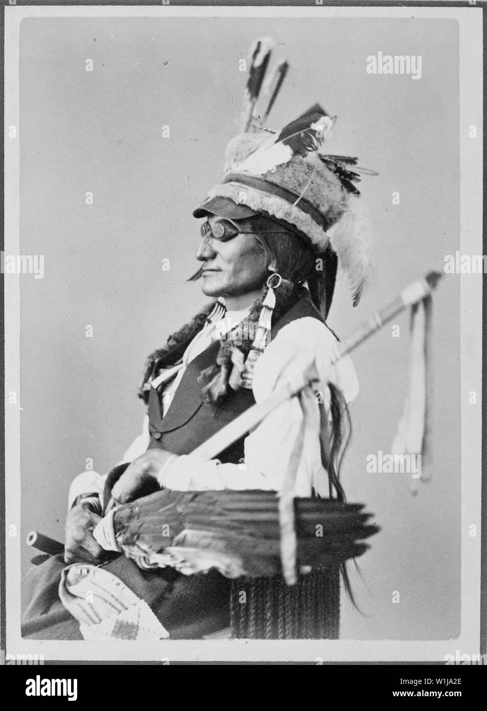 Sitting CrowKangi Iyotanka Blackfeet Sioux Stock Photo Alamy