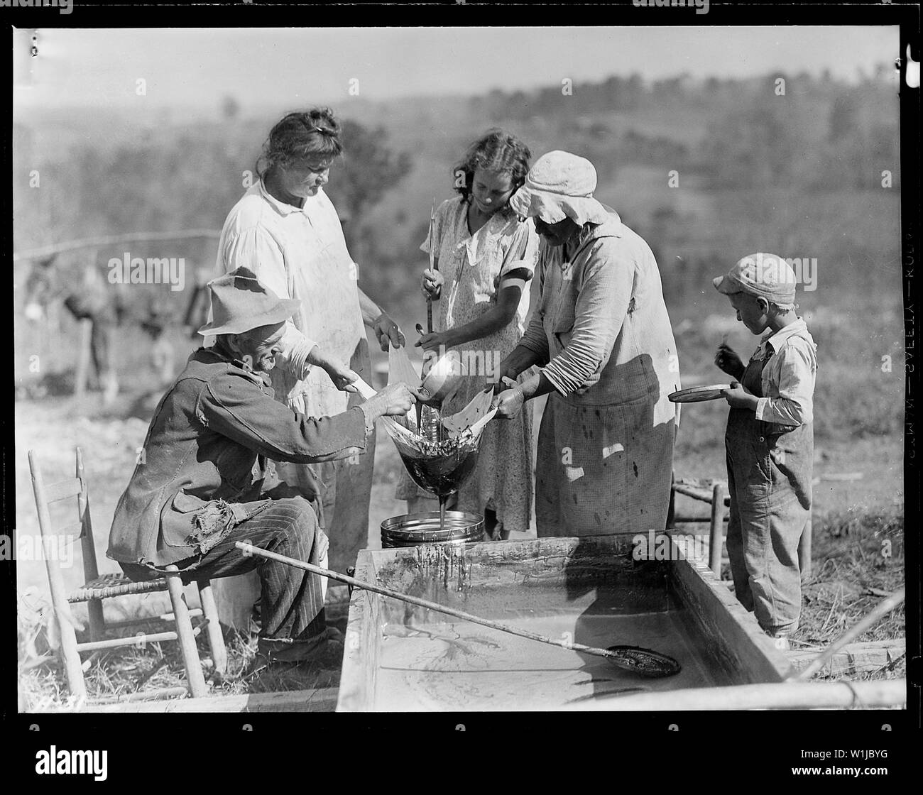 Straining the on the farm of J. W. Stooksberry, Anderson County