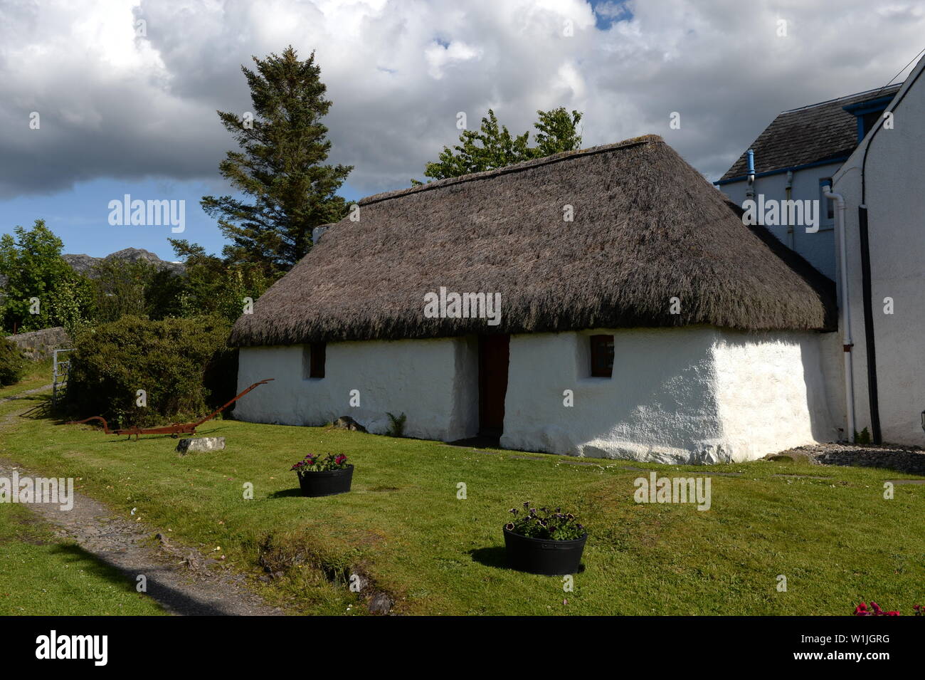 Thatched crofter's cottage, Plockton, Lochalsh,Wester Ross,Scotland,UK Stock Photo