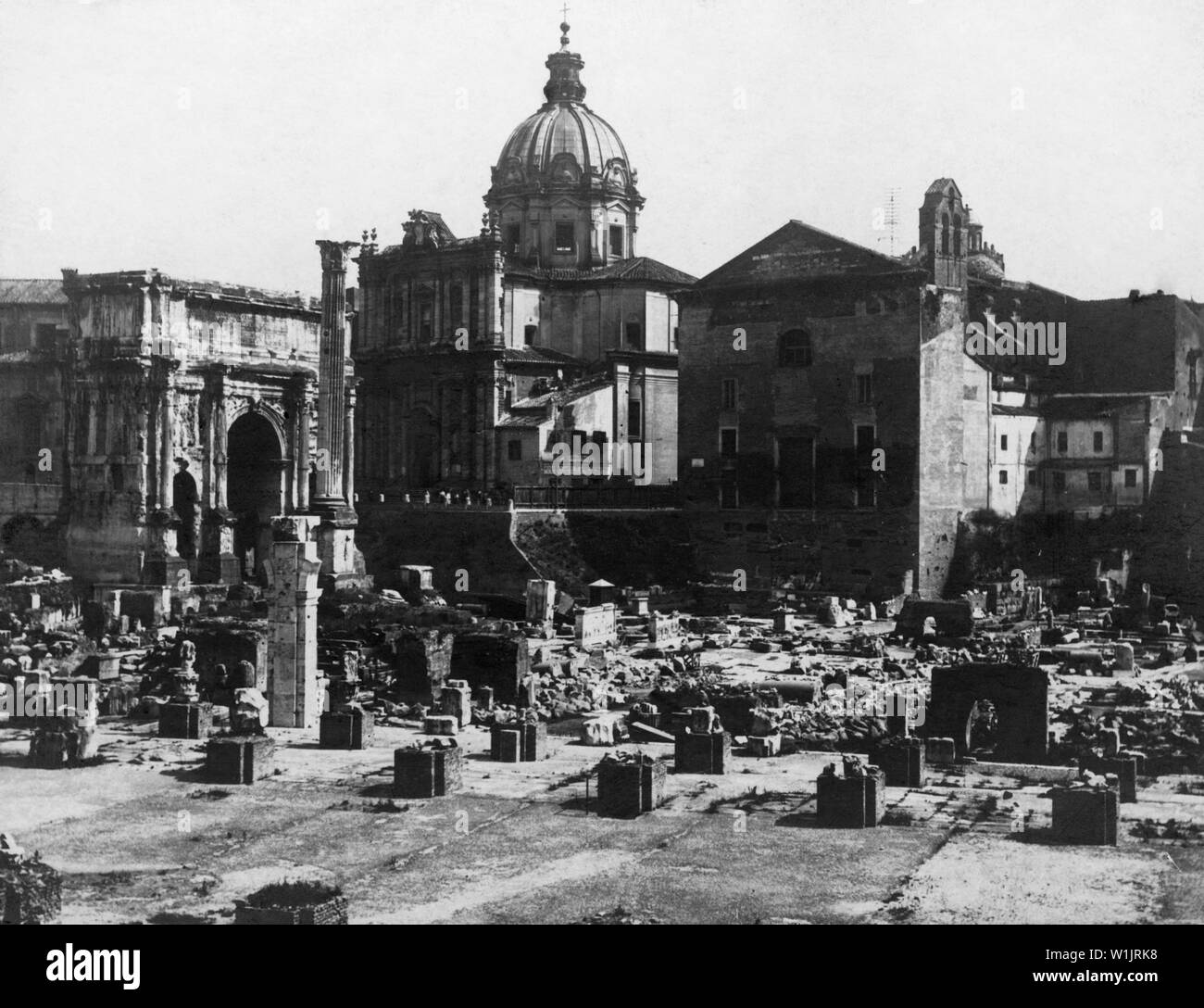 Rome, Basilica Giulia and Arch of Septimius Severus, 1922 Stock Photo