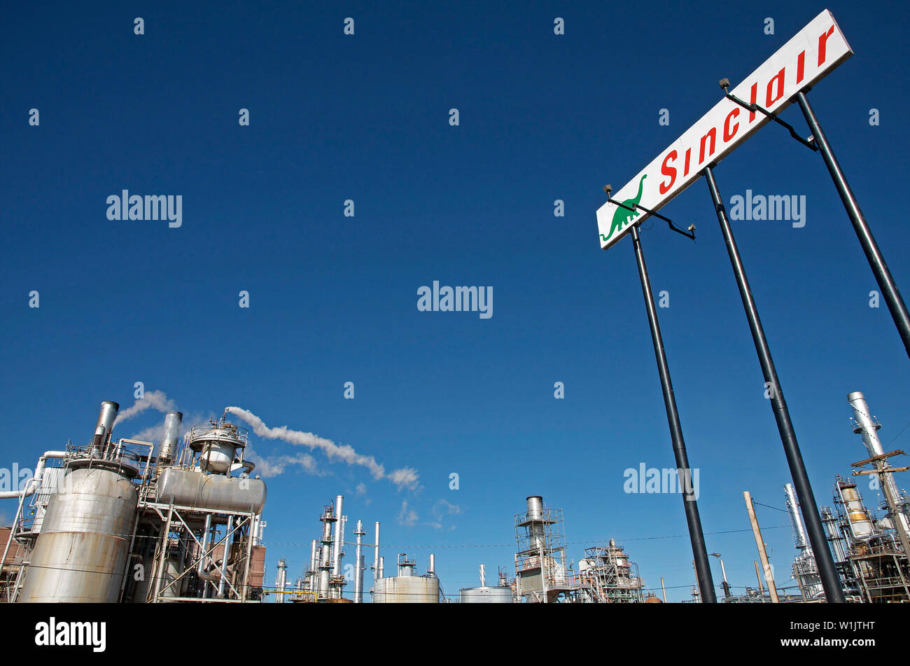 Sinclair refinery in Sinclair, Wyoming Stock Photo Alamy