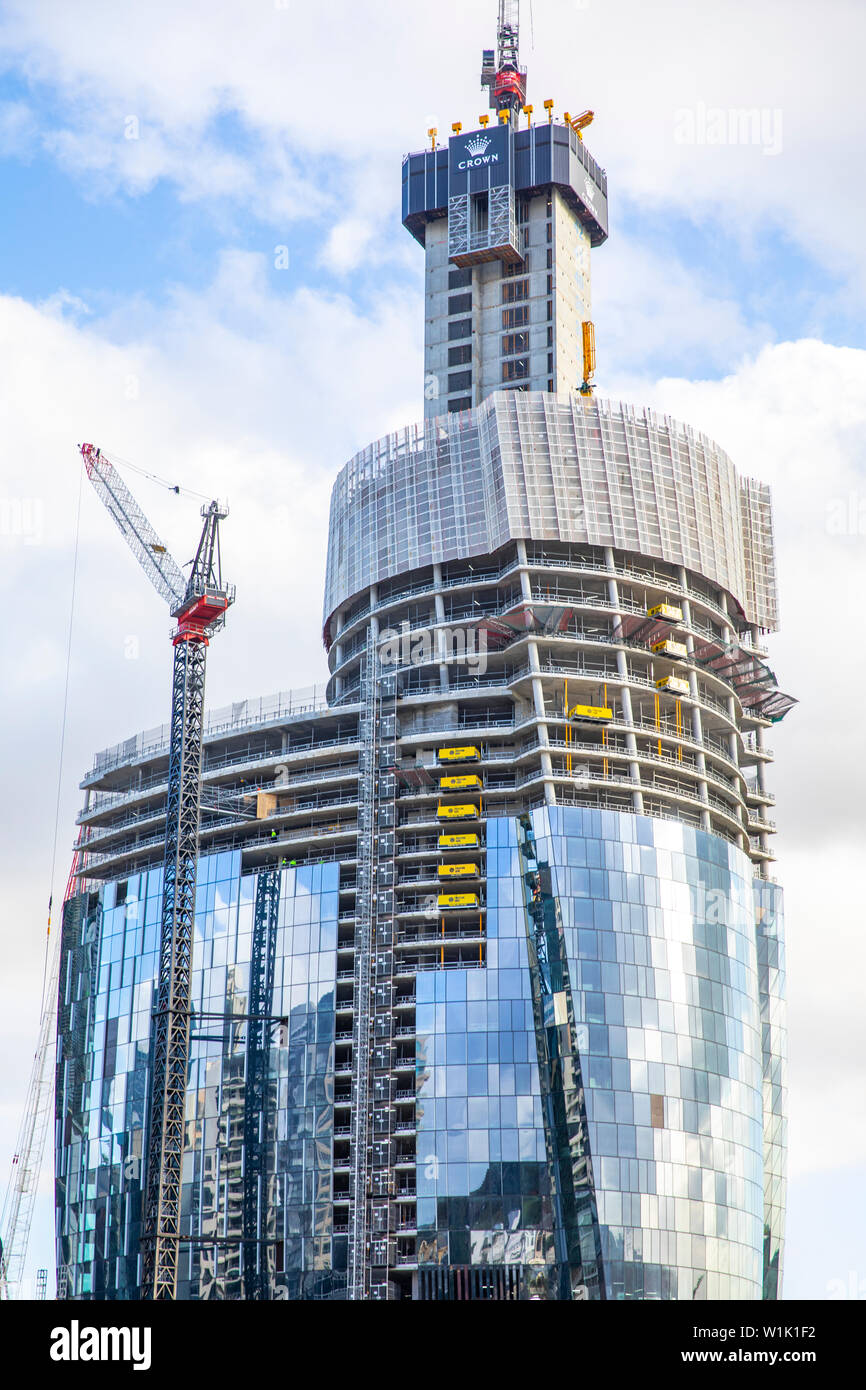 Crown casino melbourne hi-res stock photography and images - Alamy