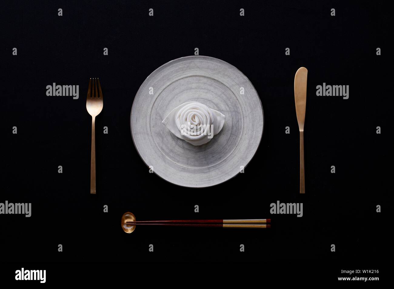 Japanese style tableware Stock Photo Alamy