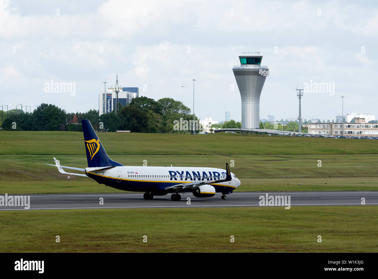 Ryanair Sun Boeing 737-8AS taking off at Birmingham Airport, UK (SP-RSP) Stock Photo