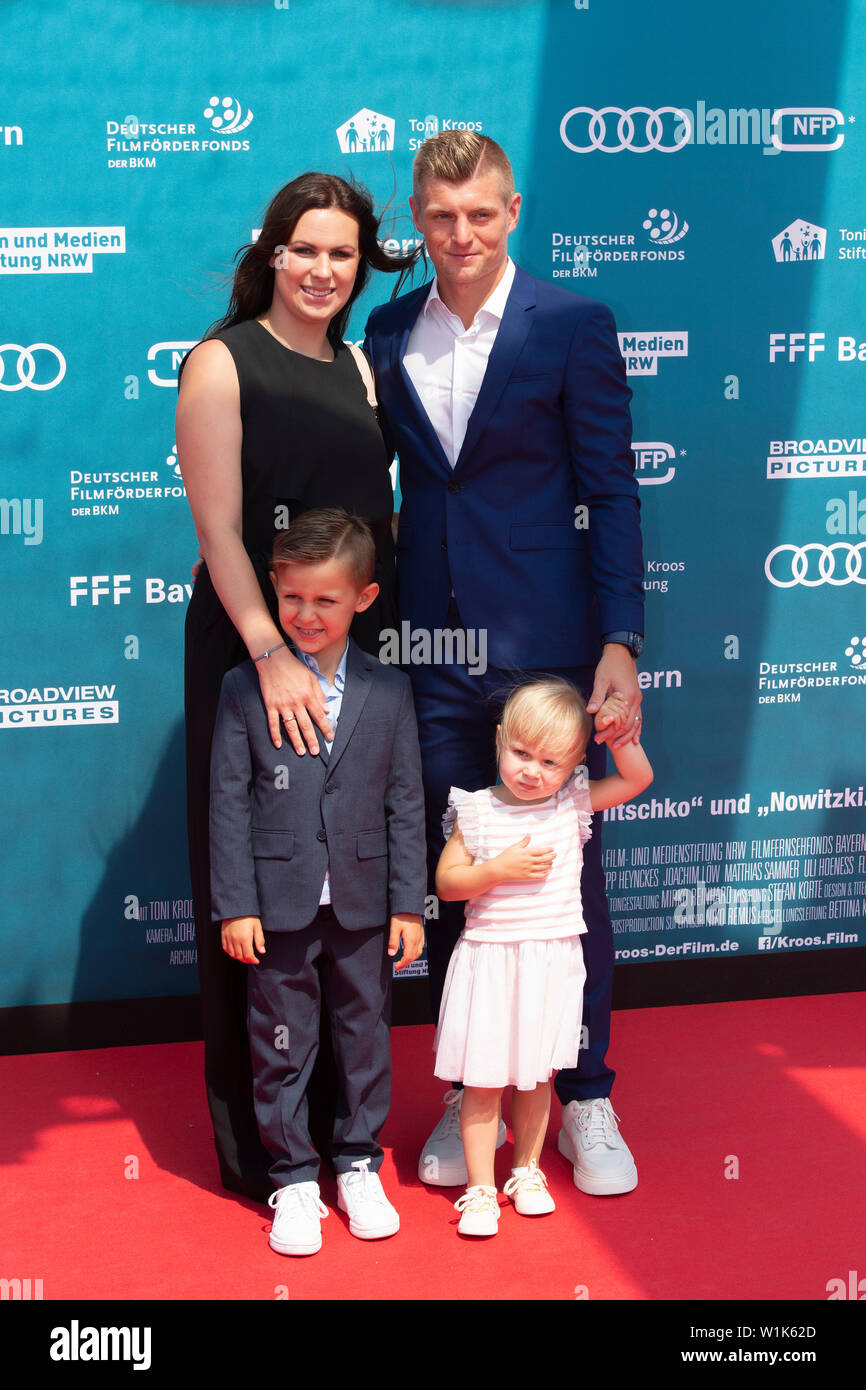 Footballer Toni KROOS with his family, wife Jessica, son Leon and daughter Amelie, red carpet, red carpet show, arrival, arrival, premiere of the movie KROOS, on 30.06.2019 in Koeln, | usage worldwide Stock Photo