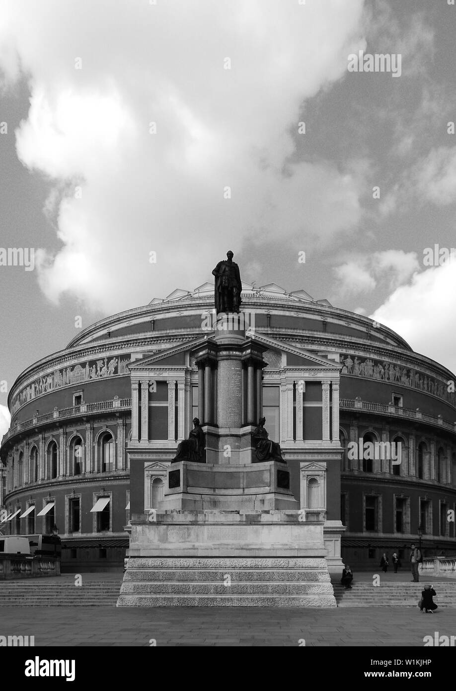 Royal Albert Hall Black and White Stock Photos & Images - Alamy