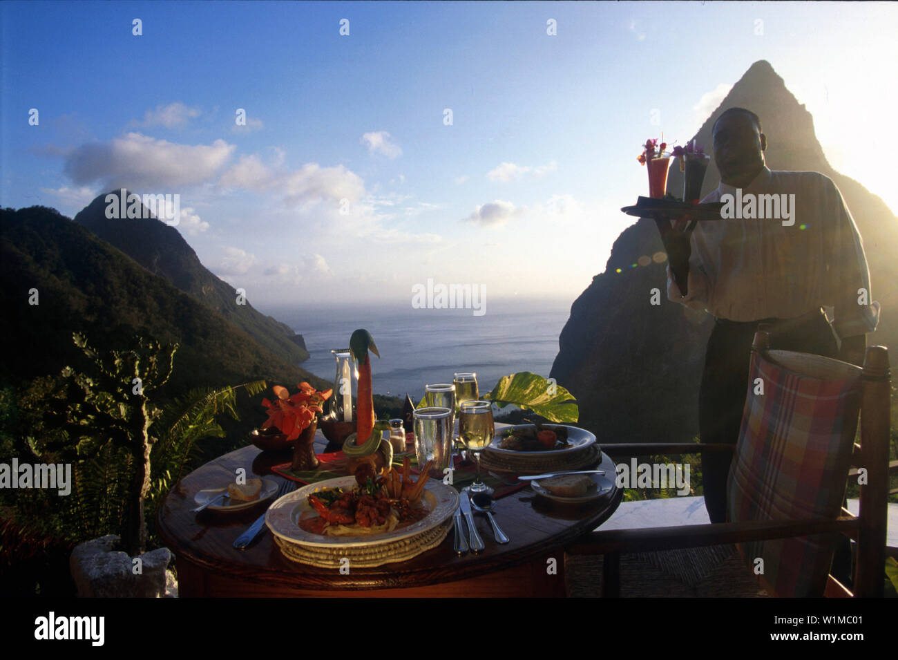 Dasheene Restaurant u. Pitons, Ladera Resort, bei Soufriére St. Lucia