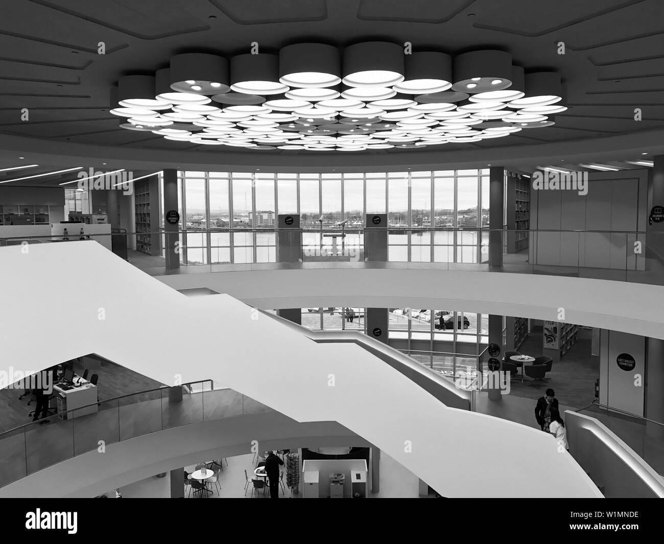 Lobby architecture Black and White Stock Photos & Images - Alamy