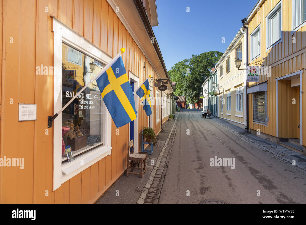 Houses and pedestrian zone Stora Gatan in the old town of Sigtuna, Uppland, South Sweden, Sweden, Scandinavia, Northern Europe, Europe Stock Photo