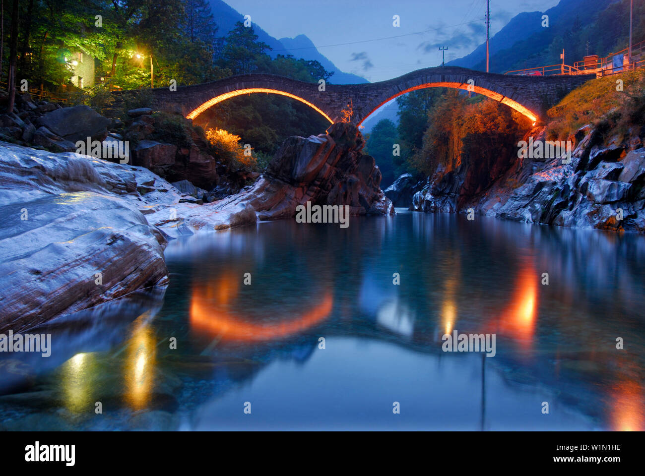 Ponte dei Salti, Lavertezzo, Valle Verzasca, Canton of Tessin, Switzerland Stock Photo