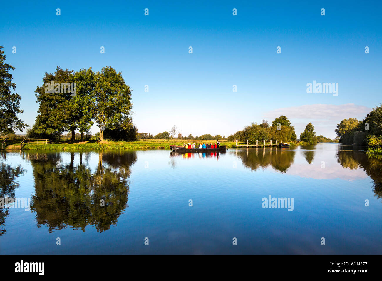 Boat Tour On The River Hamme Worpswede Teufelsmoor Lower Saxony Germany Stock Photo Alamy