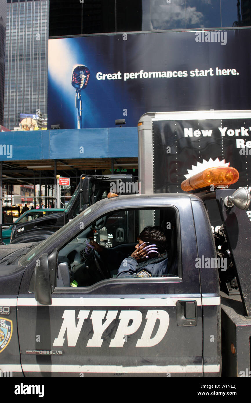 Nypd police car hi-res stock photography and images - Alamy