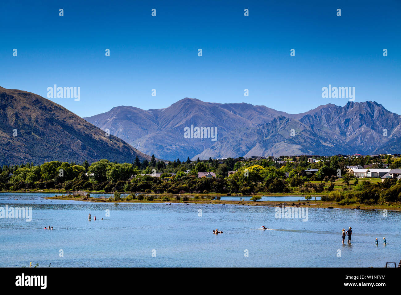 Lake Wanaka, Otago Region, South Island, New Zealand Stock Photo - Alamy