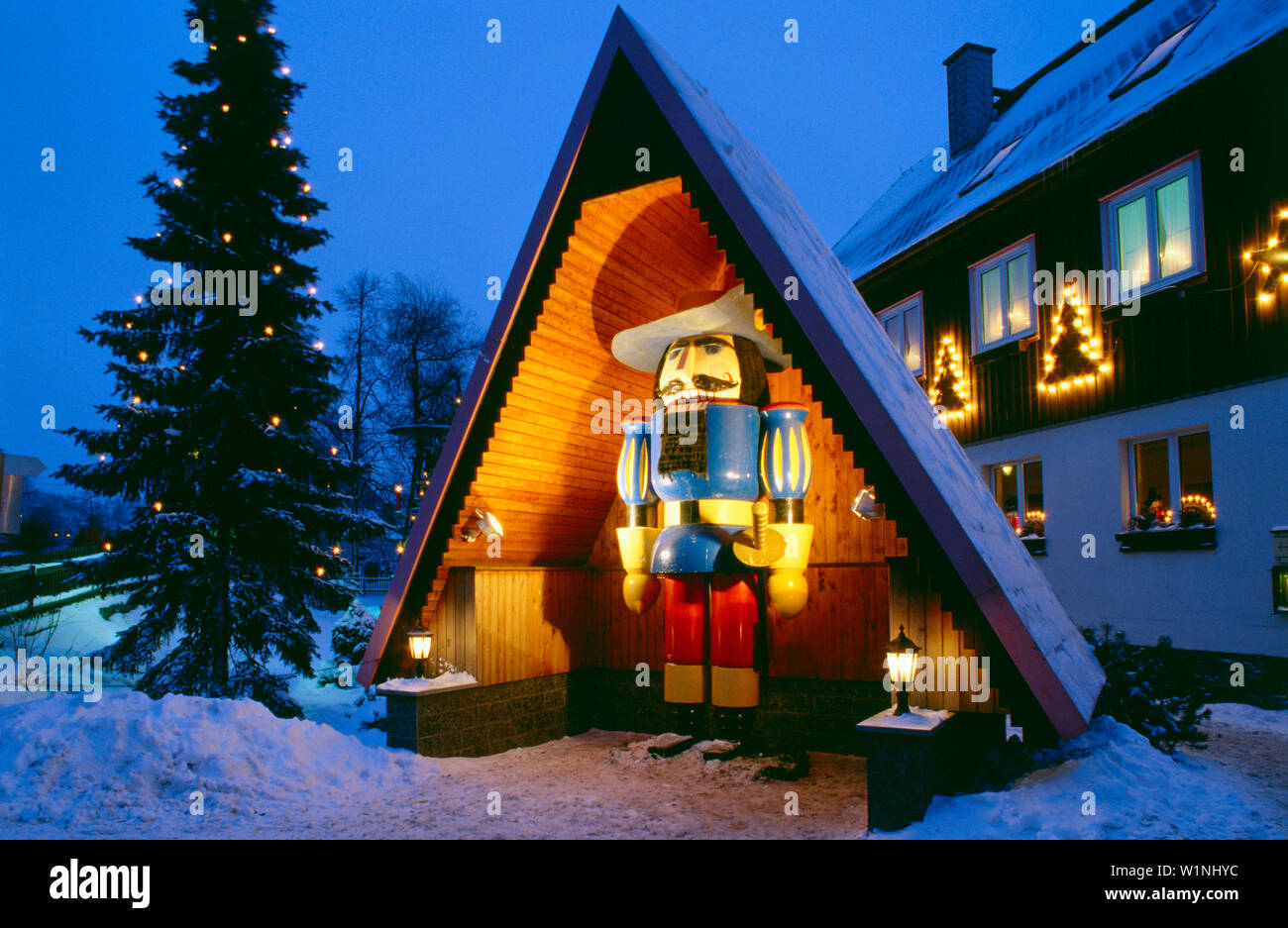 A nutcracker house at the Christmas Market in Seiffen, Erzgebirge, Saxony,  Germany, Europe Stock Photo - Alamy