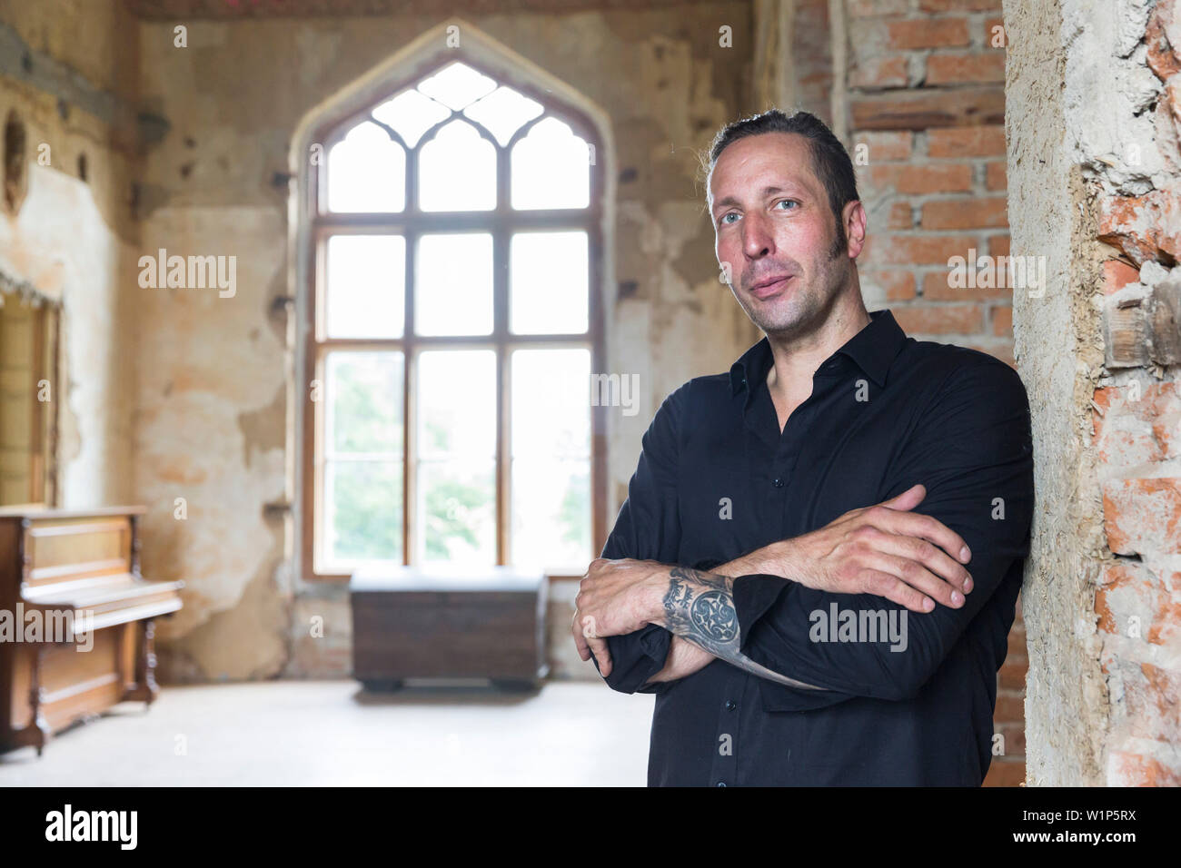 Manor Vogelsang, its owner Dr. Robert Uhde, renovated country estate,  Mecklenburg lakes, Mecklenburg lake district, Lalendorf, Mecklenburg-West  Pomera Stock Photo - Alamy