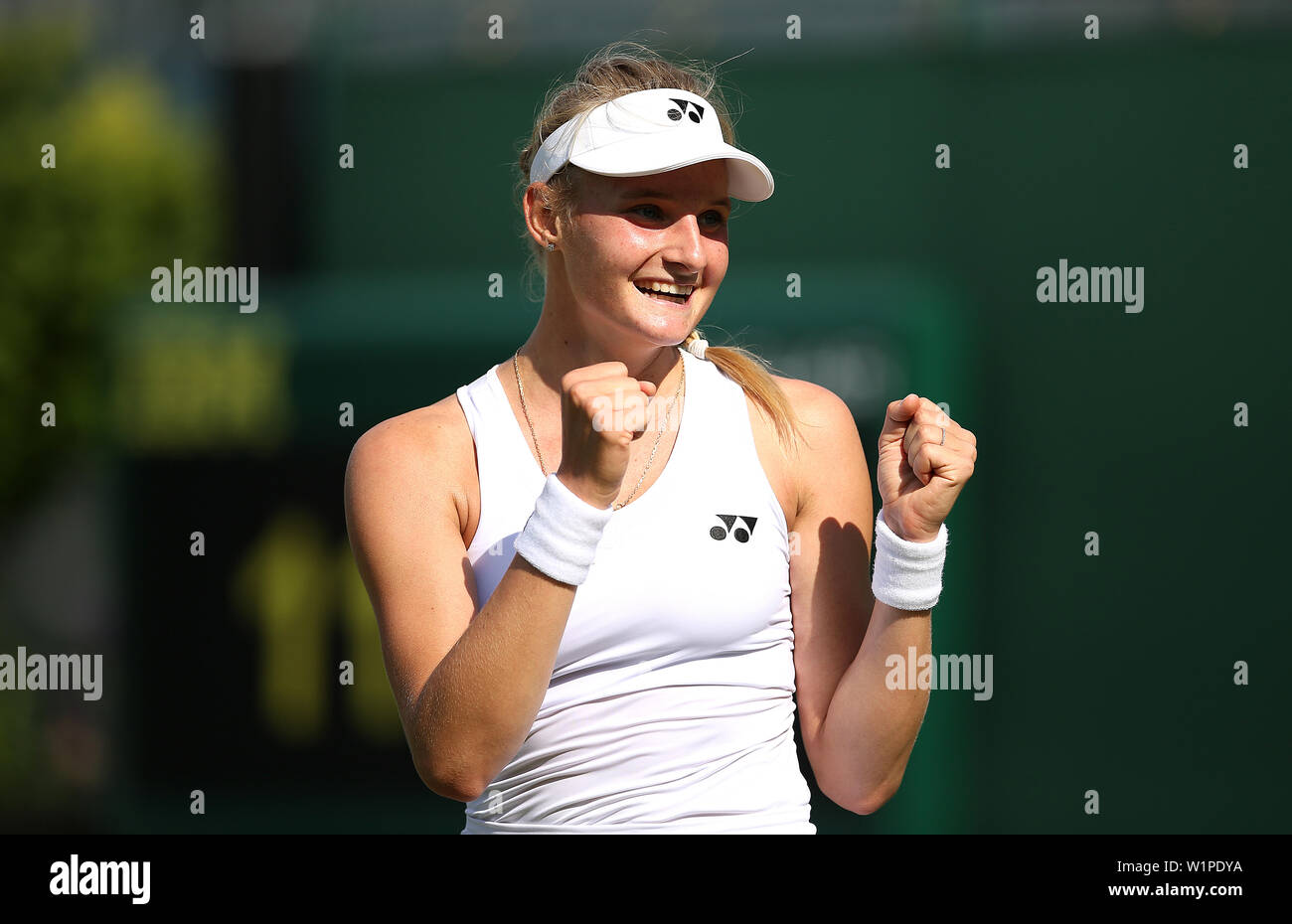 Dayana Yastremska celebrates her win against Sofia Kenin during day