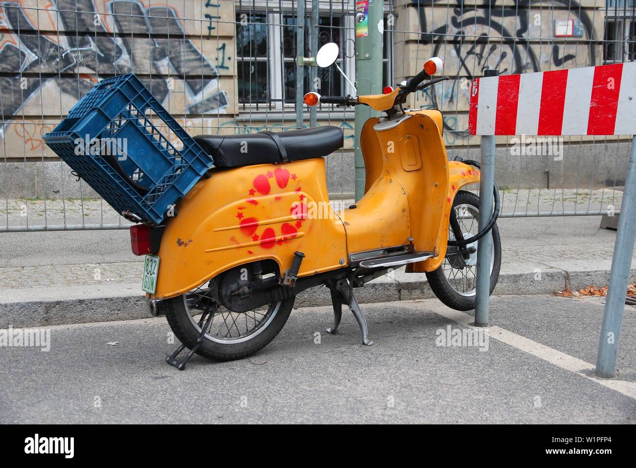 BERLIN, GERMANY - AUGUST 25, 2014: Simson Schwalbe oldtimer scooter parked  in Berlin. More than 900 thousand were produced in 1959-1986 Stock Photo -  Alamy