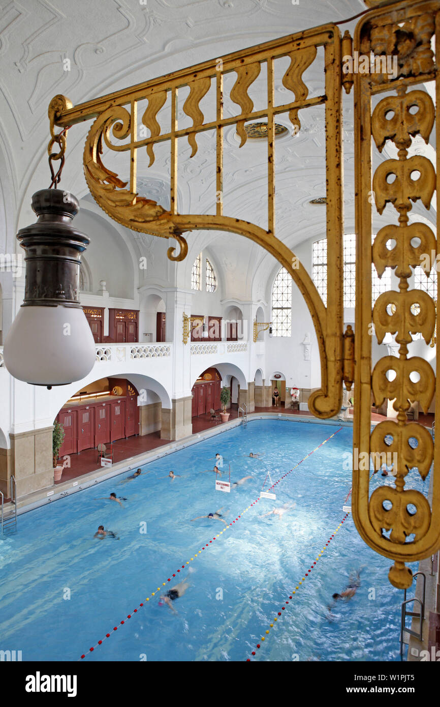 アート・デザイン・音楽 Swimming Pool by Marie Stabn アート・デザイン・音楽 Swimming Pool by Marie Stabn アート
