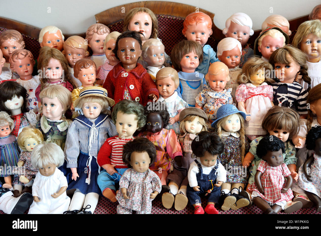 Puppets in Muenchner Puppenstube, Elisenstrasse, Munich, Bavaria, Germany  Stock Photo - Alamy