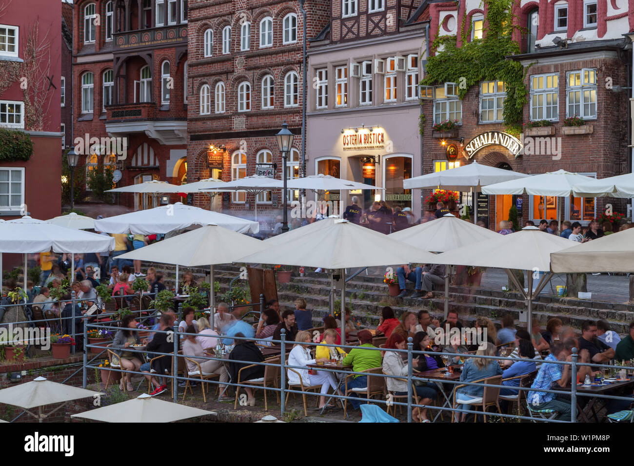 Restaurants at the Stintmarkt by the old harbour in the Hanseatic town  Lüneburg, Lower Saxony, Northern Germany, Germany, Europe Stock Photo -  Alamy