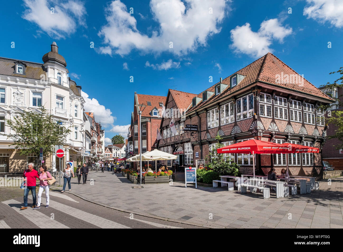 People Shop In Hamburg Germany Stock Photos People Shop In