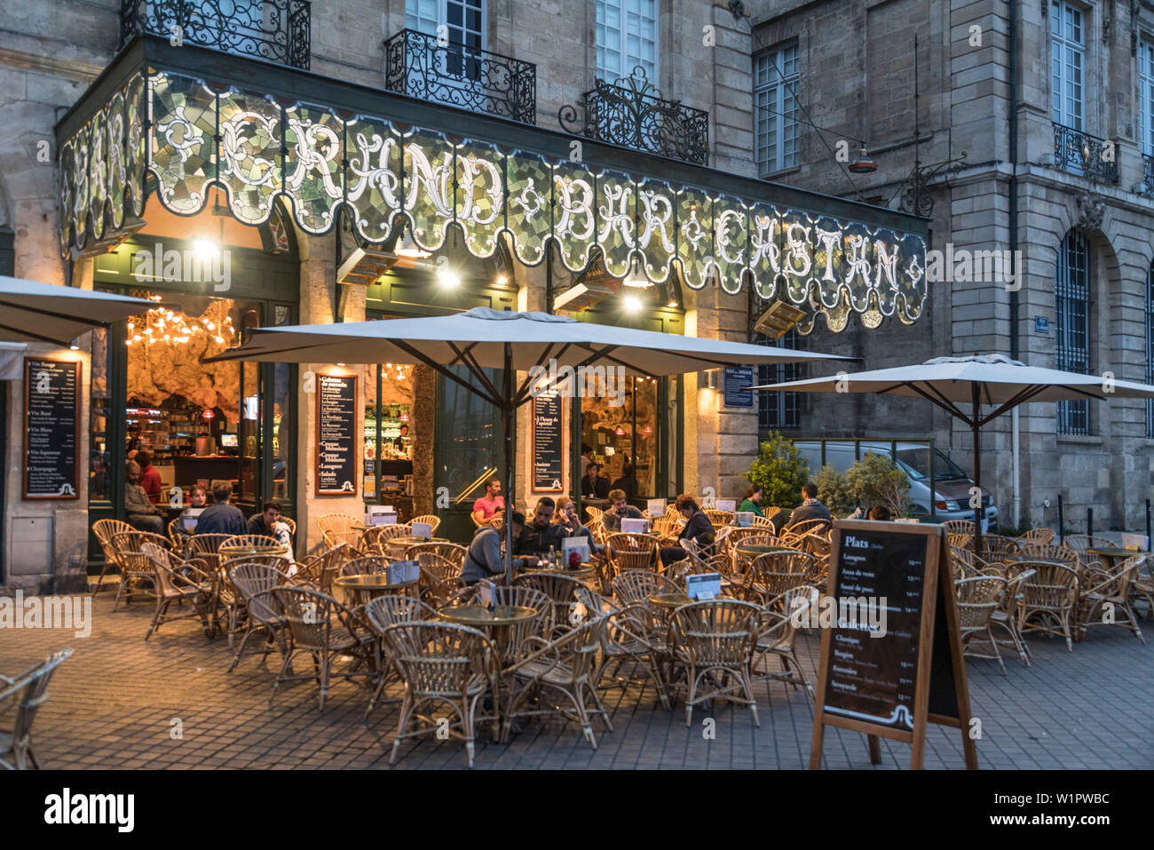 Quai de la Douane, Grand Bar Castan, street Cafe, Bordeaux, France Stock Photo