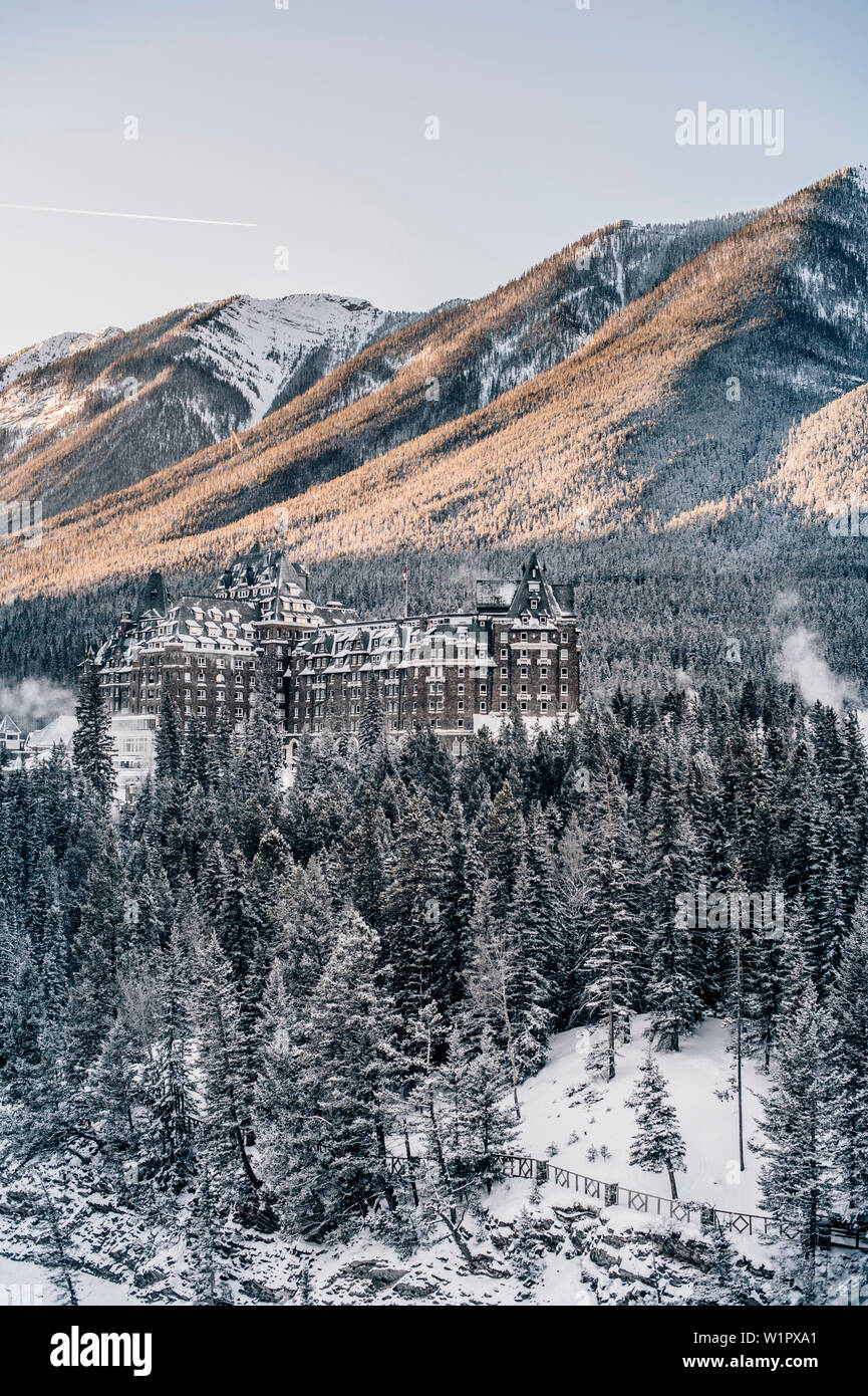 Banff Springs Hotel Winter High Resolution Stock Photography And Images Alamy Banff Springs Hotel Winter High Resolution Stock Photography And Images Alamy