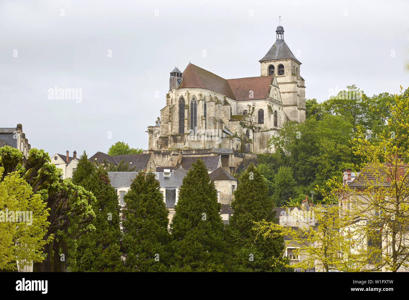 Pierre de tonnerre hires stock photography and images Alamy — free download