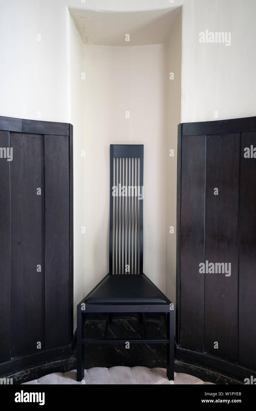 Interior of Hill House designed for Walter Blackie by Charles Rennie Mackintosh, Helensburgh, Scotland, UK Stock Photo