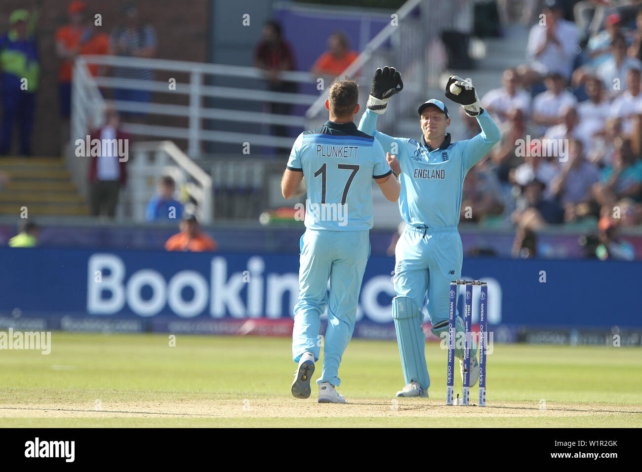 CHESTER LE STREET, ENGLAND 3rd JULY Liam Plunkett and Eoin Morgan celebrate after New Zealand's Tom Latham top edged a delivery from Plunkett to Jos Buttler during the ICC Cricket World Cup 2019 match between England and New Zealand at Emirates Riverside, Chester le Street on Wednesday 3rd July 2019. (Credit: Mark Fletcher | MI News) Credit: MI News & Sport /Alamy Live News Stock Photo