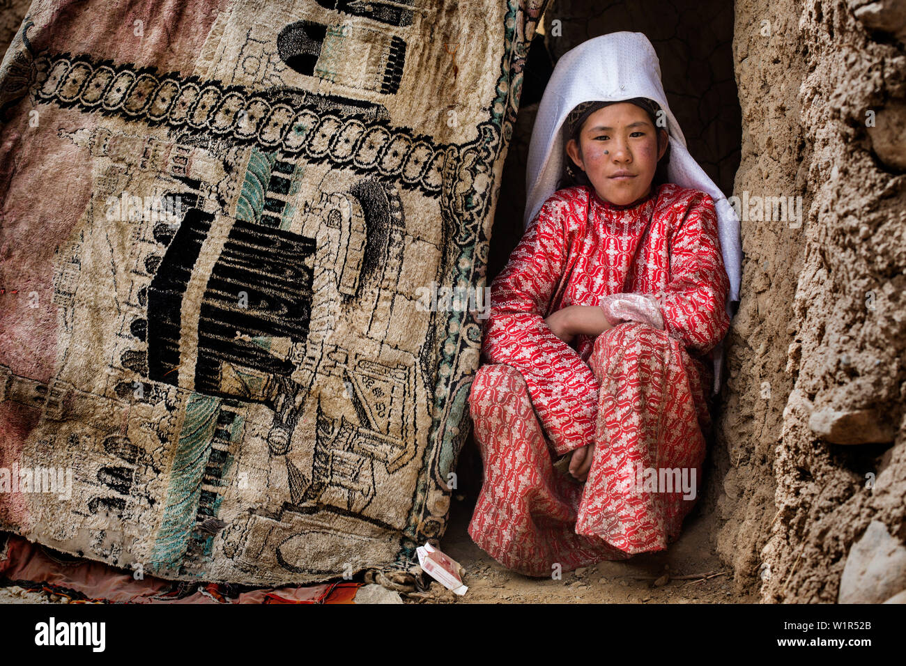 Kyrgyz woman of Afghan Pamir, Afghanistan, Asia Stock Photo