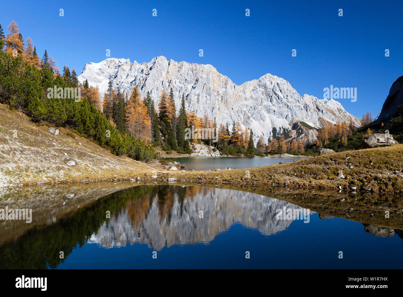 Lake Seebensee with Zugspitze and Wetterstein mountains, Alps, Tirol ...