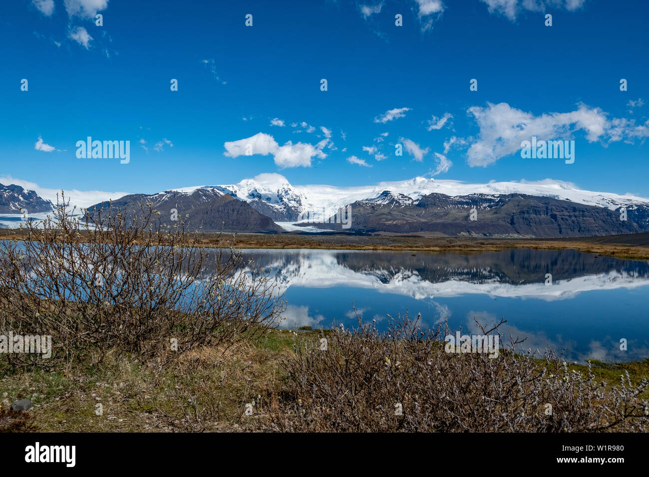 Vast landscape of the mountains, lakes and glaciers of the Skaftafell region of southeastern Iceland Stock Photo