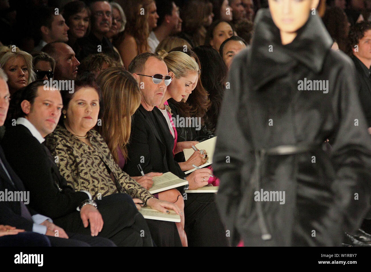 New York, USA. 20 February, 2009. TV personalitie, Michael Kors at the PROJECT RUNWAY Season 6 finale at Mercedes-Benz Fashion Week Fall 2009 at The Promenade in Bryant Park. Credit: Steve Mack/Alamy Stock Photo
