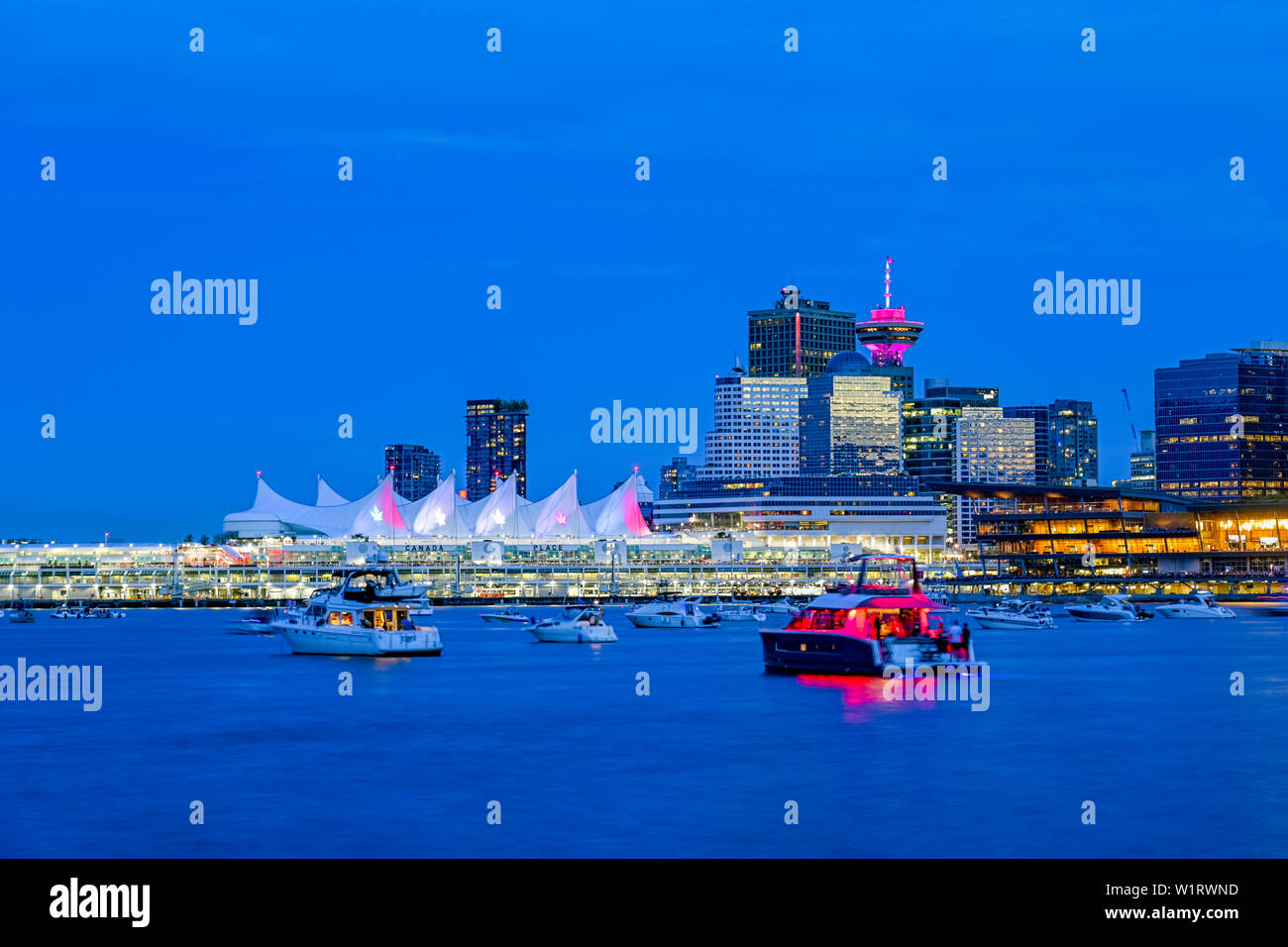 Canada place skyline hi-res stock photography and images - Alamy