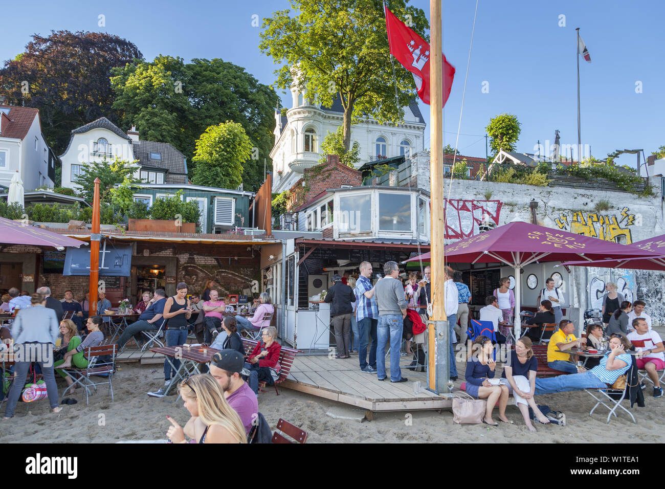 Beach in front of the bar Strandperle by the river Elbe, district Övelgönne, Hanseatic City of Hamburg, Northern Germany, Germany, Europe Stock Photo