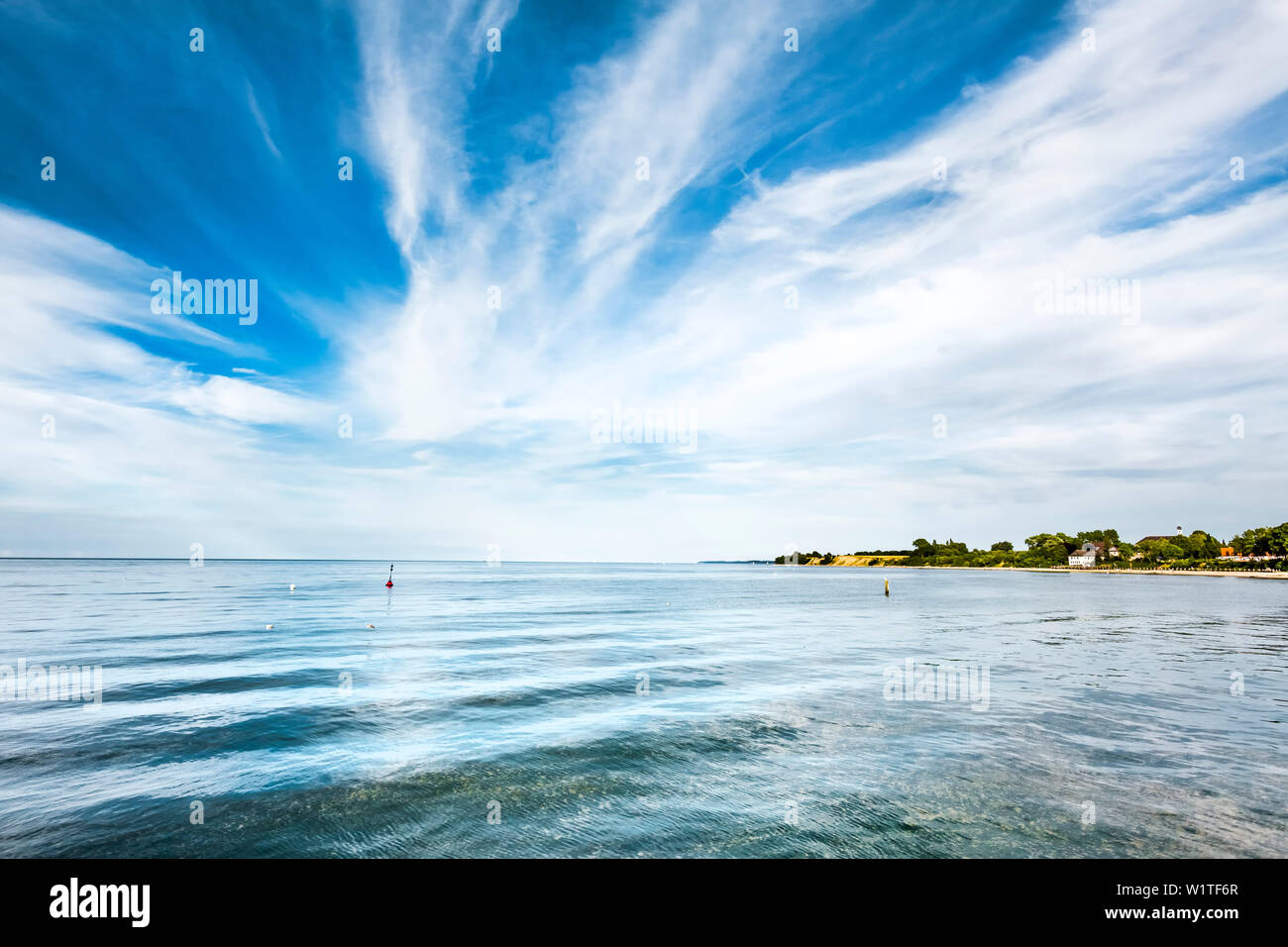 View from Niendorf towards the cliffs, Brodtener Ufer, Timmendorf-Niendorf, Baltic coast, Schleswig-Holstein, Germany Stock Photo