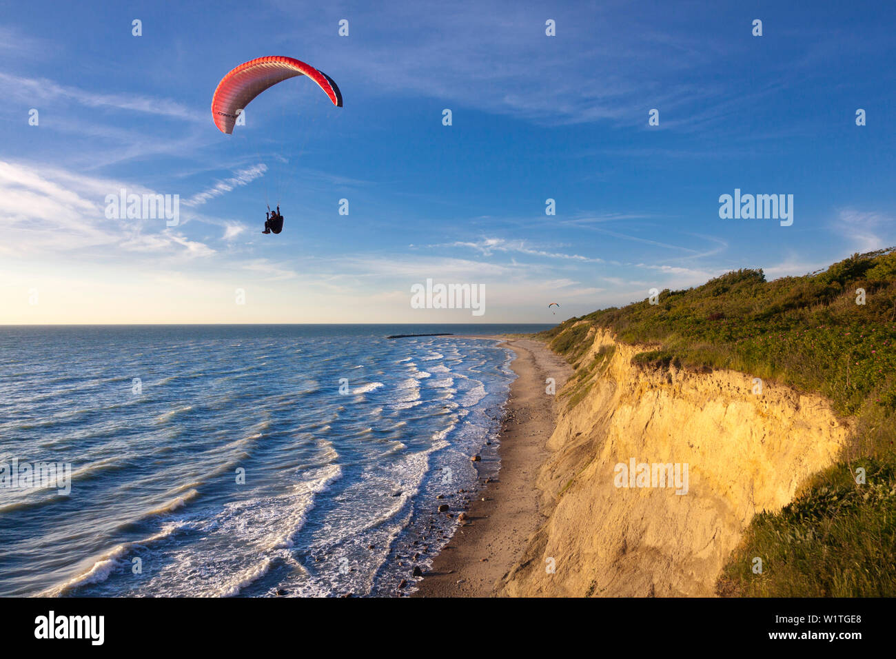 Paraglider at Hohes Ufer near Ahrenshoop, Baltic Sea, Mecklenburg-West Pomerania, Germany Stock Photo
