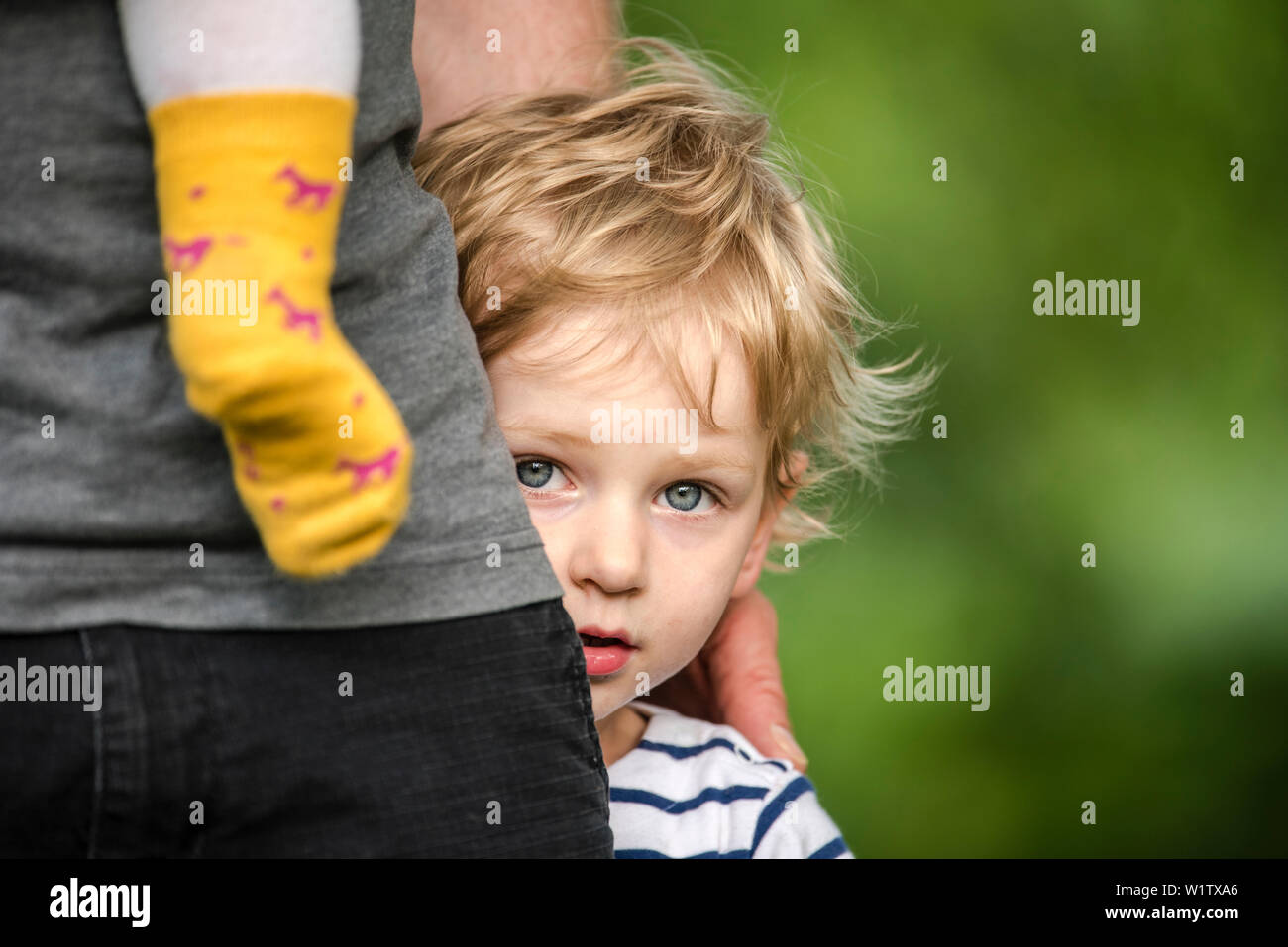 Father with children in the garden, , Holiday, Summer, Vacation, Spreewald, Oberspreewald, Brandenburg, Germany Stock Photo