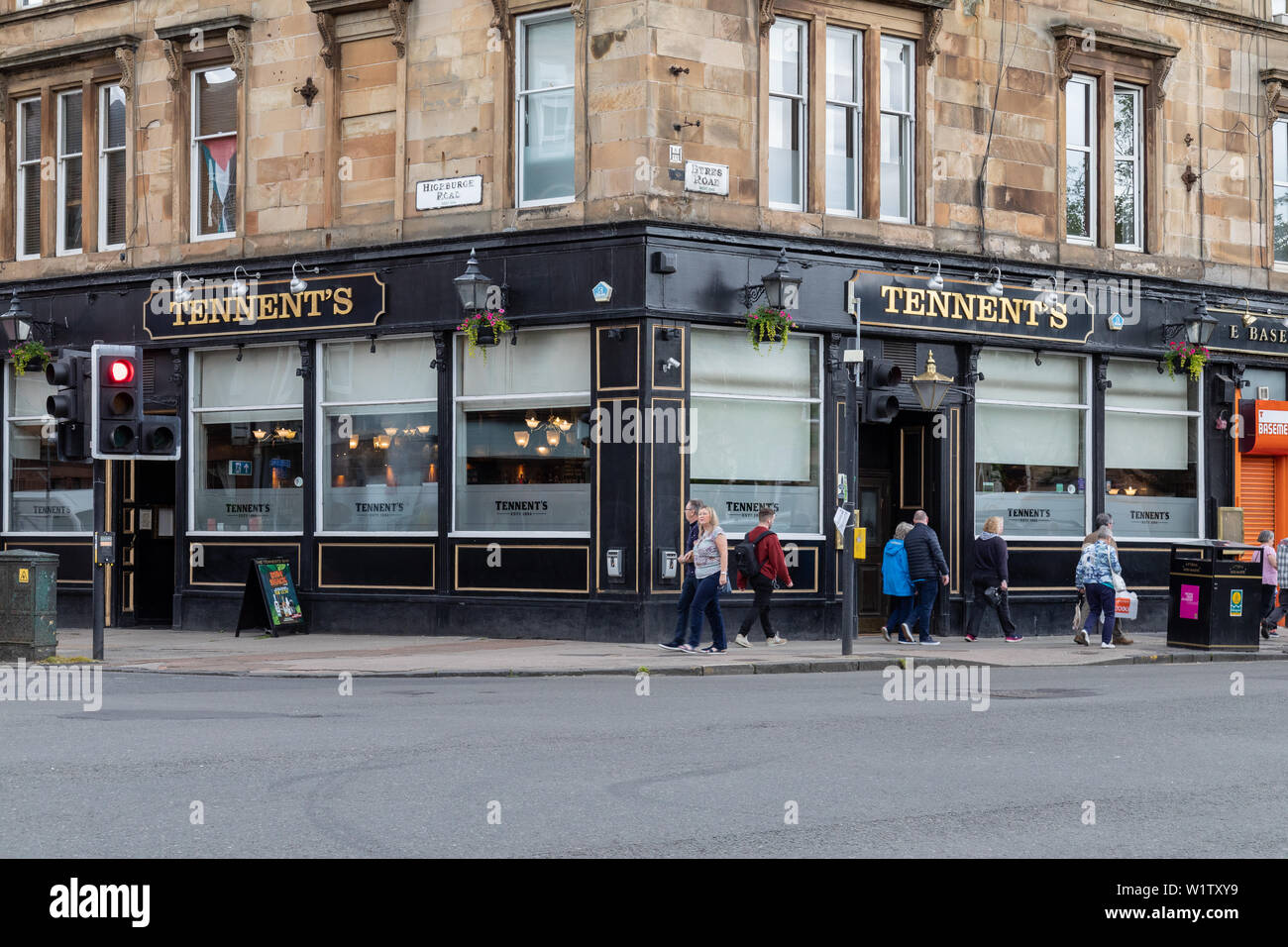 Tennents Bar on Byres Road at Highburgh Road in the west end of Glasgow Stock Photo
