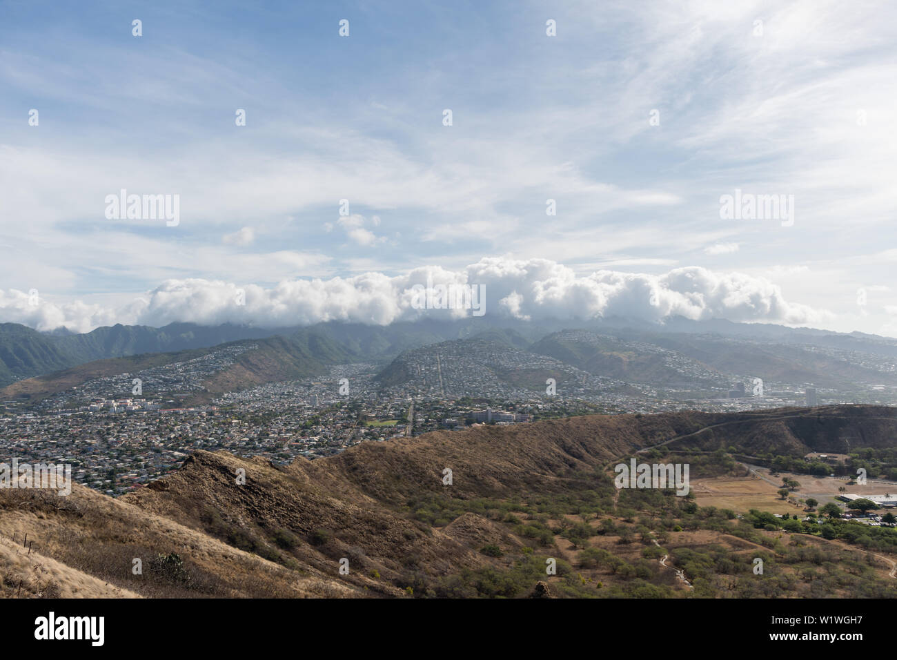 Suburbs of honolulu hi-res stock photography and images - Alamy