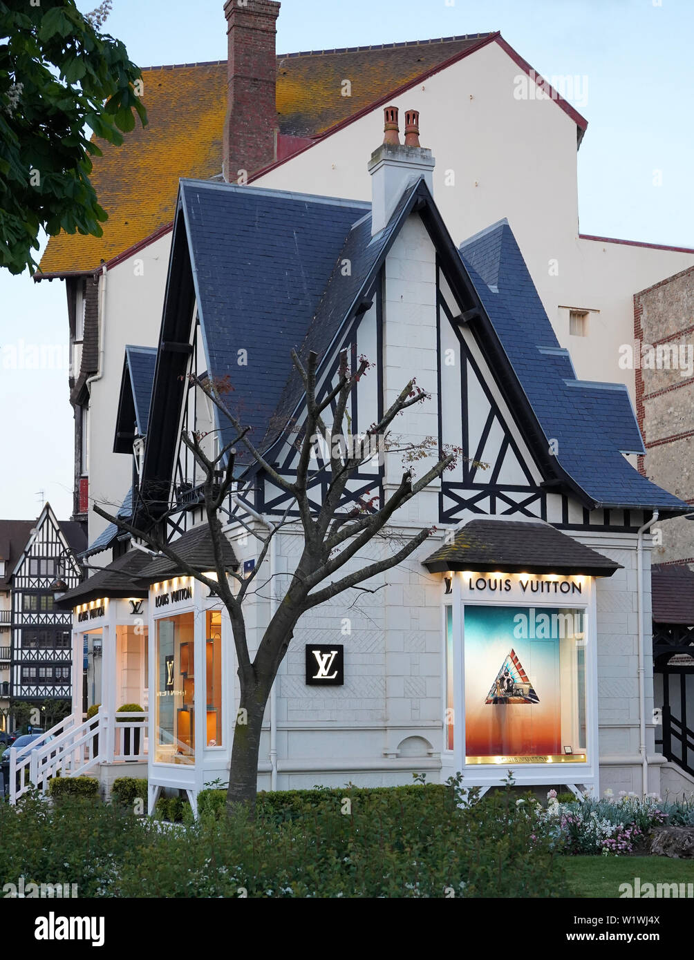 The Deauville Villa Vuitton Store Opening