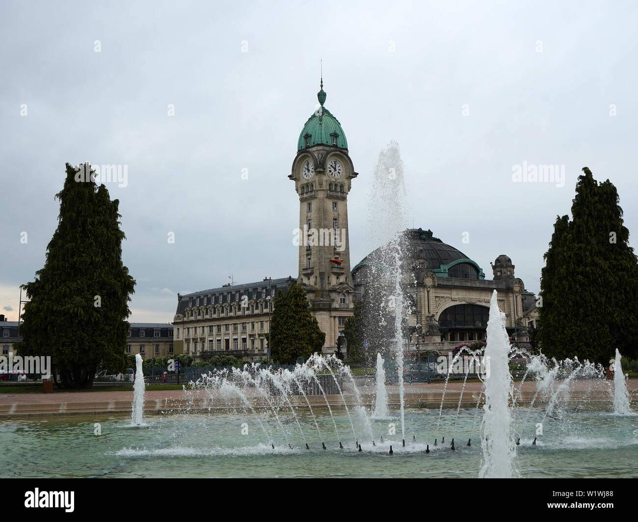 Limoges france hires stock photography and images Alamy