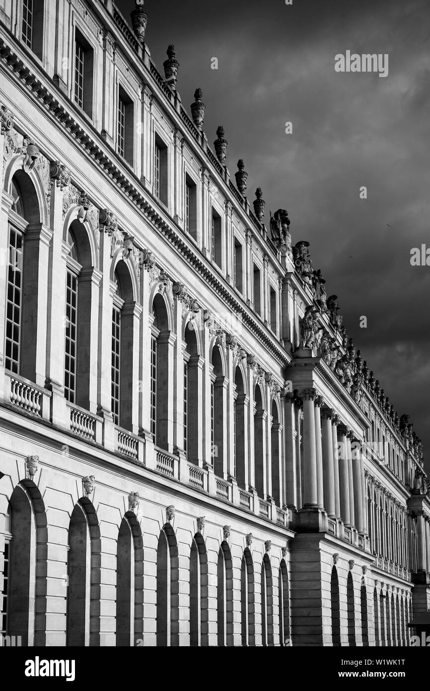 Palace of versailleschateau de versailles hires stock photography and